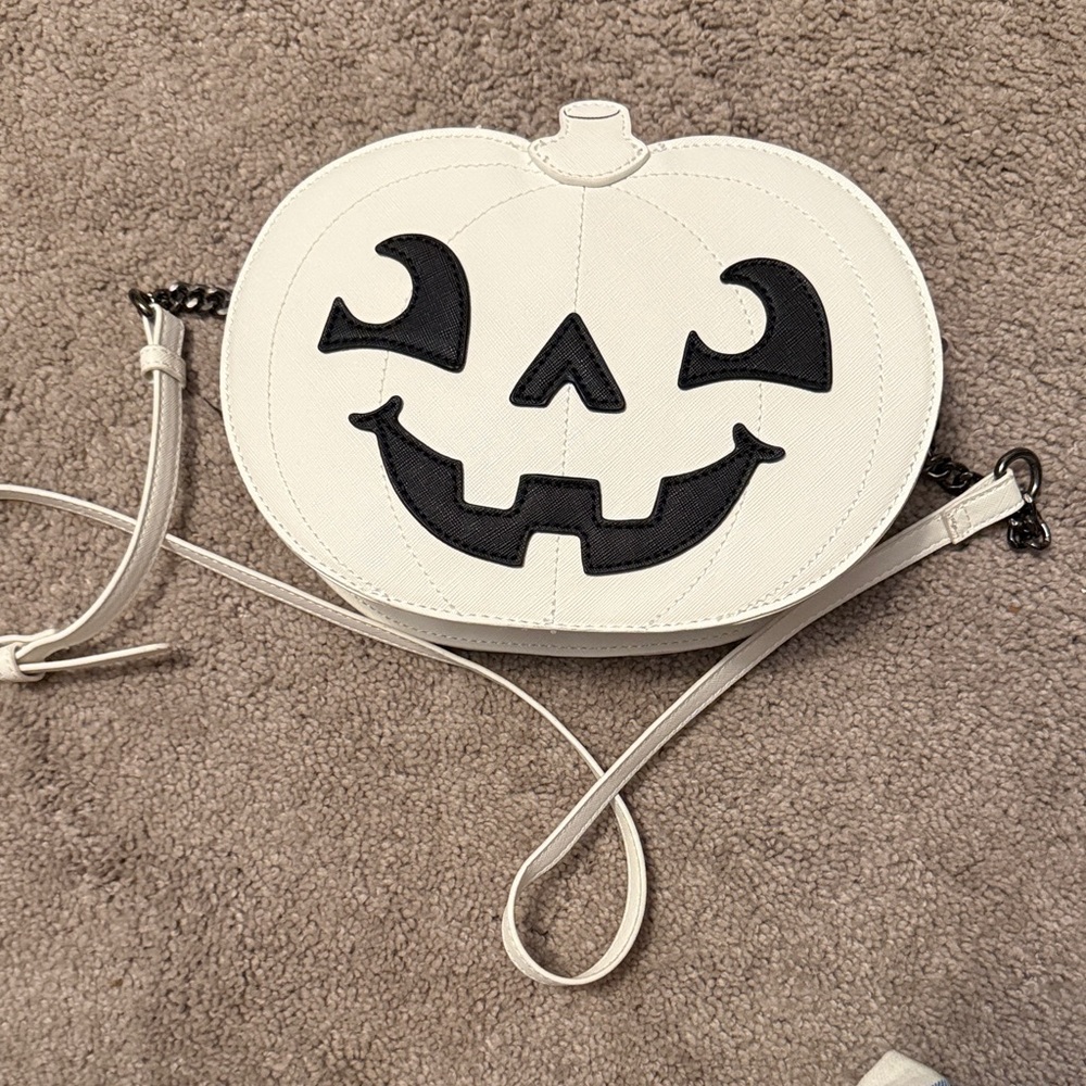 Charming Pumpkin Face Crossbody Bag